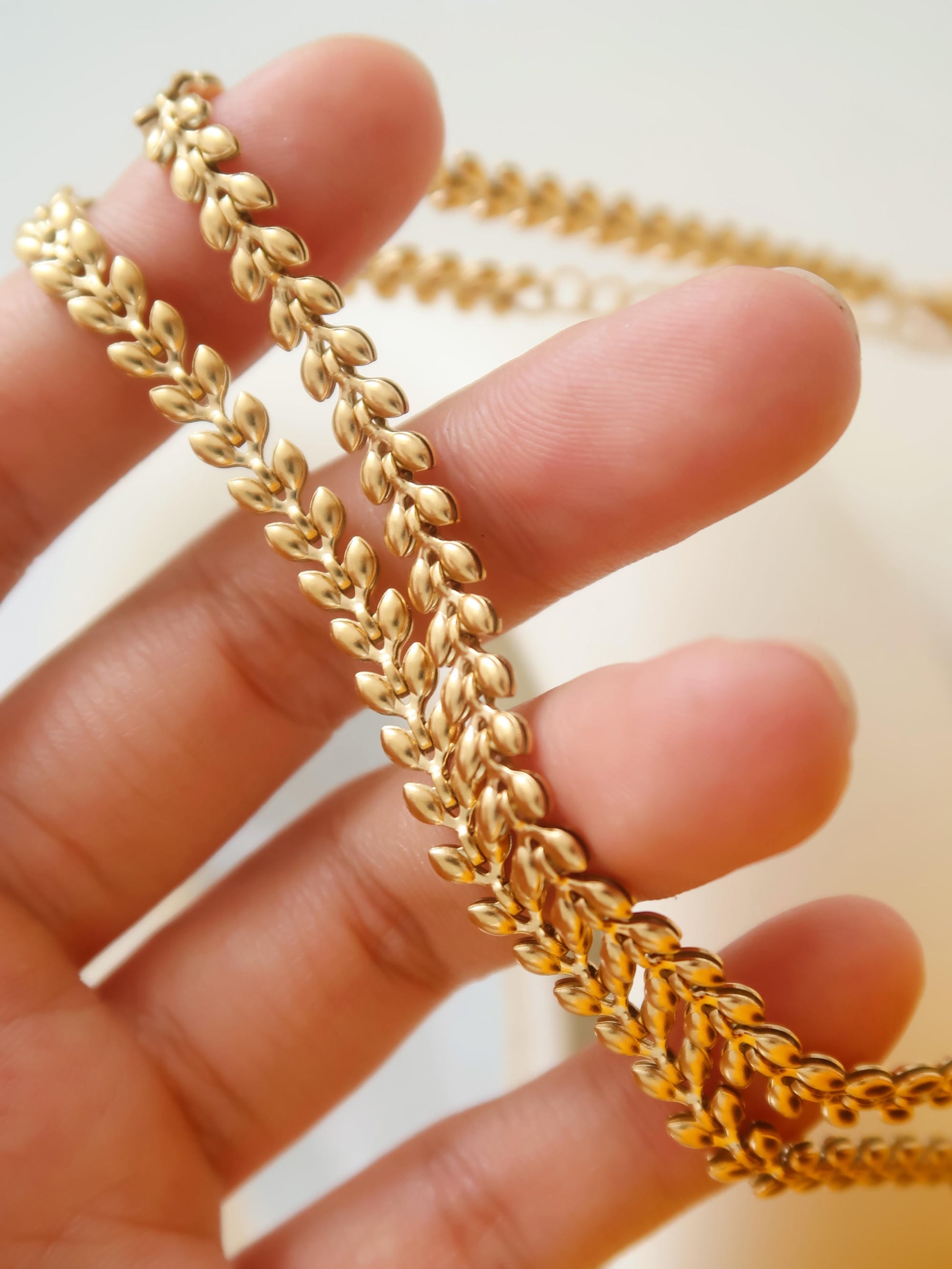 Vern Necklace