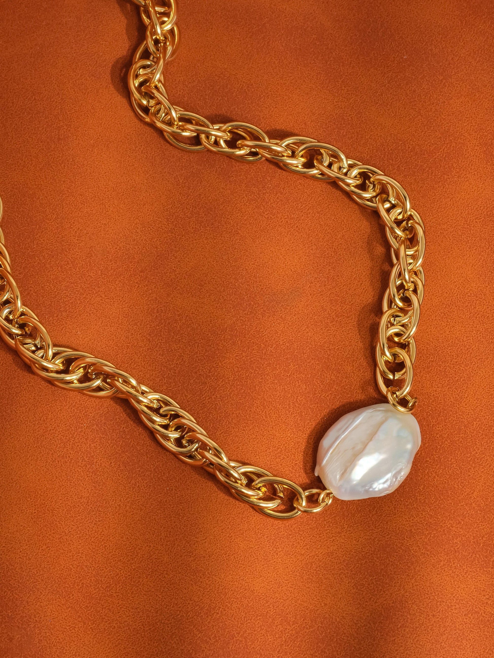 18k Non-tarnish Bold Pearl Chain Necklace