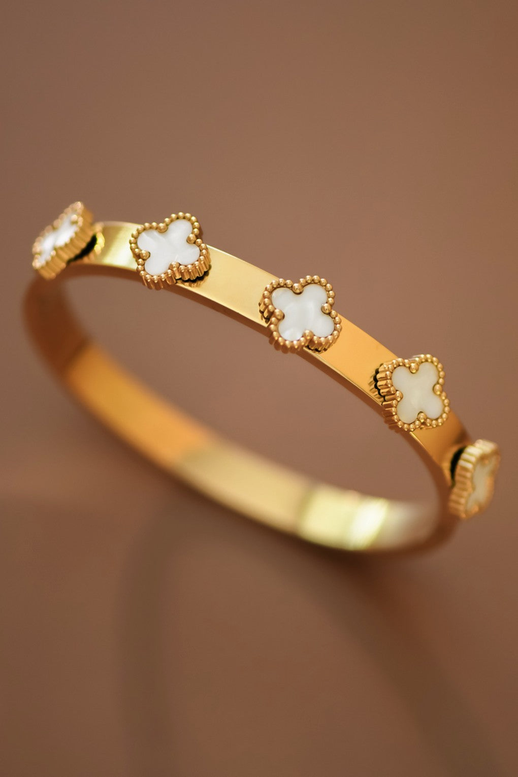 Lyla Clover 18K Waterproof Non- Tarnish Bangle